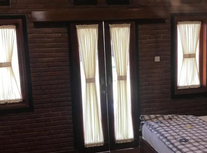 Séjour chez l'habitant Tamansari *